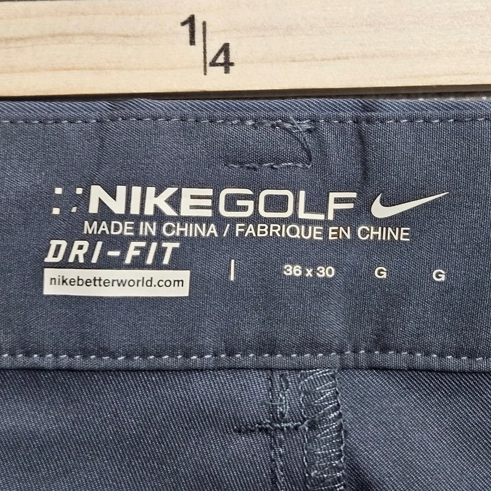 Nike Golf Pants Mens 36x30 Grey Dri-FIT Flat Front Straight Leg‎ 639779-021